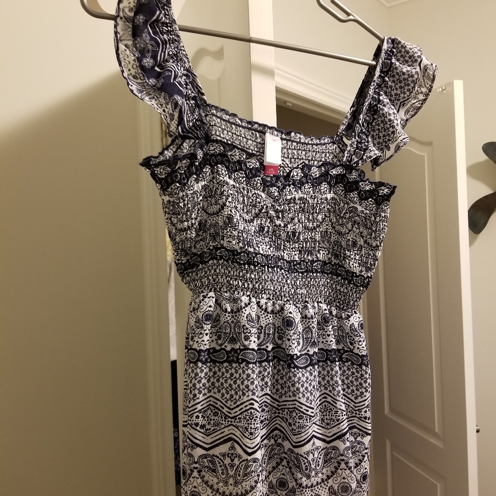 Blue and White Paisley top.